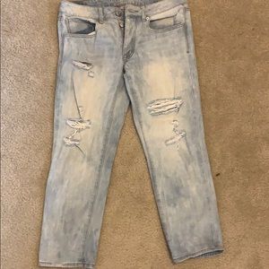 Size 6 American eagle mom jeans
